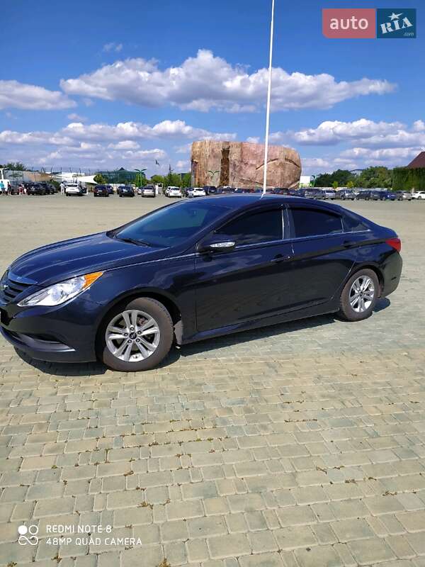 Седан Hyundai Sonata 2014 в Білгороді-Дністровському