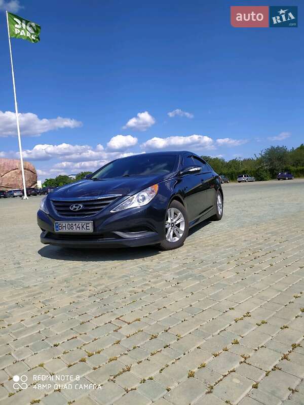 Седан Hyundai Sonata 2014 в Білгороді-Дністровському