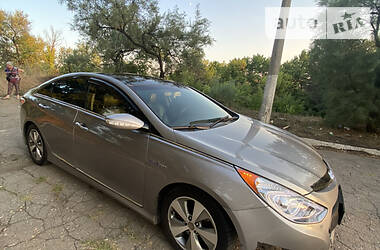 Седан Hyundai Sonata 2012 в Краматорске