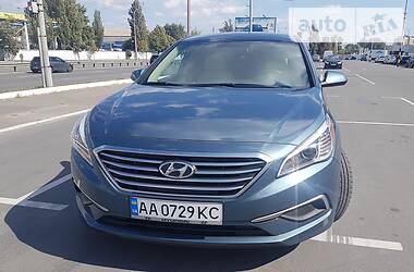 Седан Hyundai Sonata 2015 в Киеве