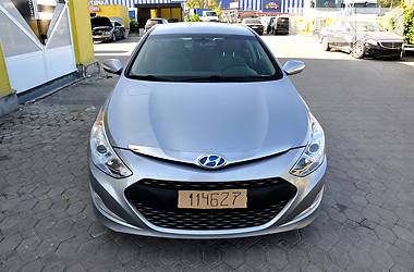 Седан Hyundai Sonata 2014 в Львове