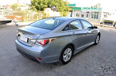 Седан Hyundai Sonata 2014 в Львове