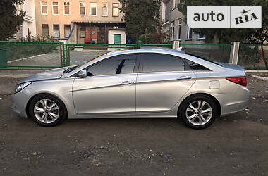 Седан Hyundai Sonata 2011 в Белгороде-Днестровском