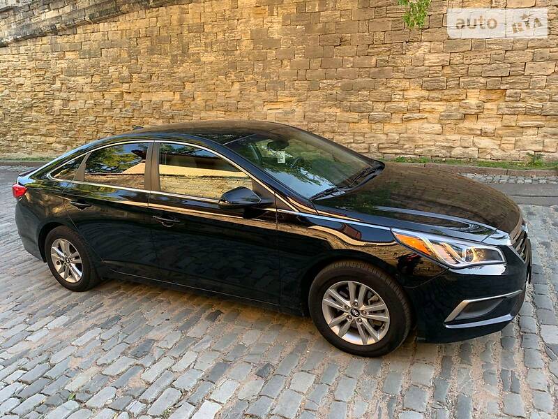 Седан Hyundai Sonata 2016 в Николаеве