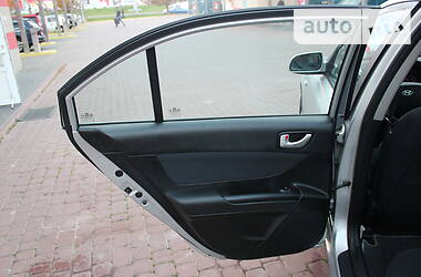 Седан Hyundai Sonata 2008 в Рівному