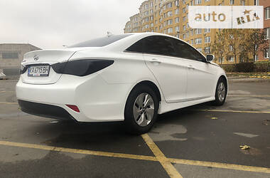 Седан Hyundai Sonata 2013 в Киеве