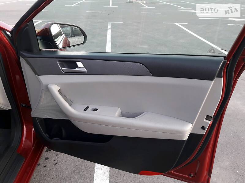 Седан Hyundai Sonata 2014 в Киеве фото 15 Седан Hyundai Sonata 2014 в Киеве