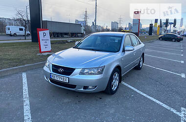 Седан Hyundai Sonata 2007 в Киеве