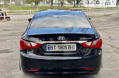 Седан Hyundai Sonata 2010 в Херсоне