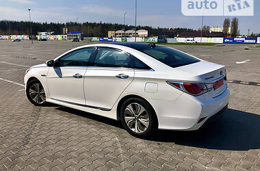 Седан Hyundai Sonata 2012 в Киеве