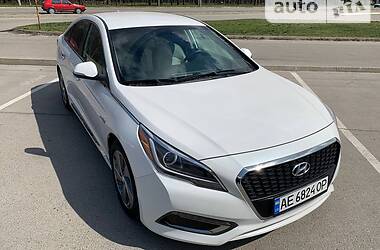 Седан Hyundai Sonata 2016 в Киеве