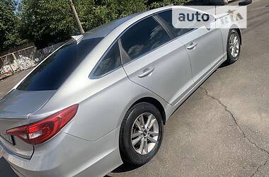 Седан Hyundai Sonata 2015 в Кривому Розі