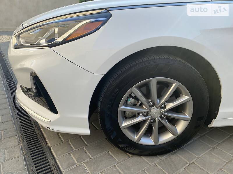 Седан Hyundai Sonata 2019 в Миколаєві
