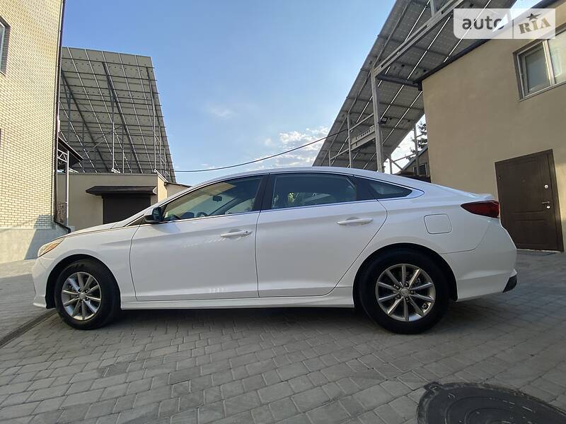 Седан Hyundai Sonata 2019 в Миколаєві