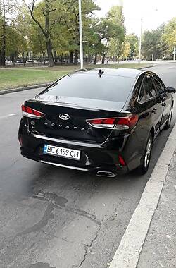 Седан Hyundai Sonata 2017 в Николаеве