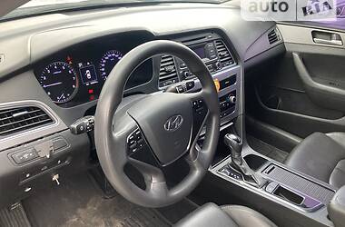 Седан Hyundai Sonata 2015 в 