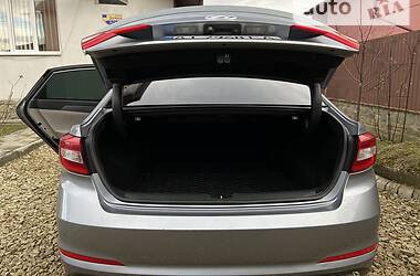 Седан Hyundai Sonata 2016 в Долине
