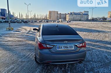 Седан Hyundai Sonata 2013 в Каменец-Подольском