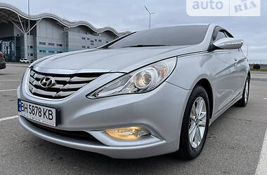 Седан Hyundai Sonata 2010 в Одессе