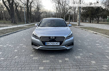 Седан Hyundai Sonata 2015 в Одессе