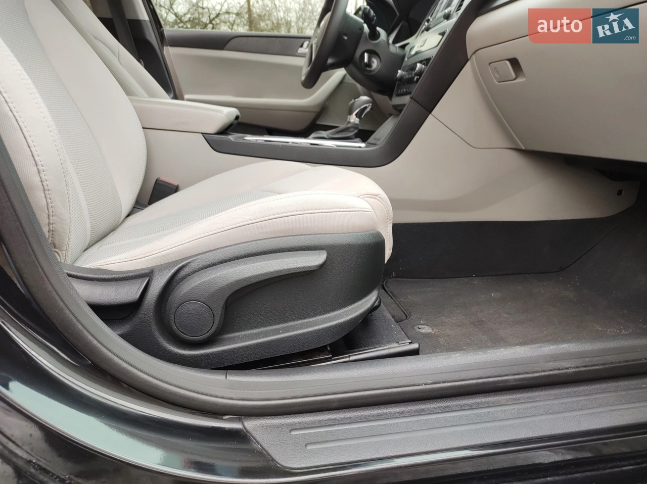 2014 Hyundai Sonata - мініатюра 16