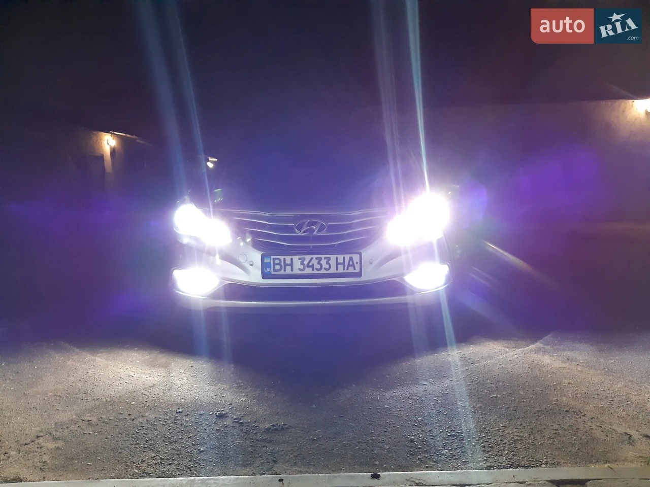 2010 Hyundai Sonata - мініатюра 16