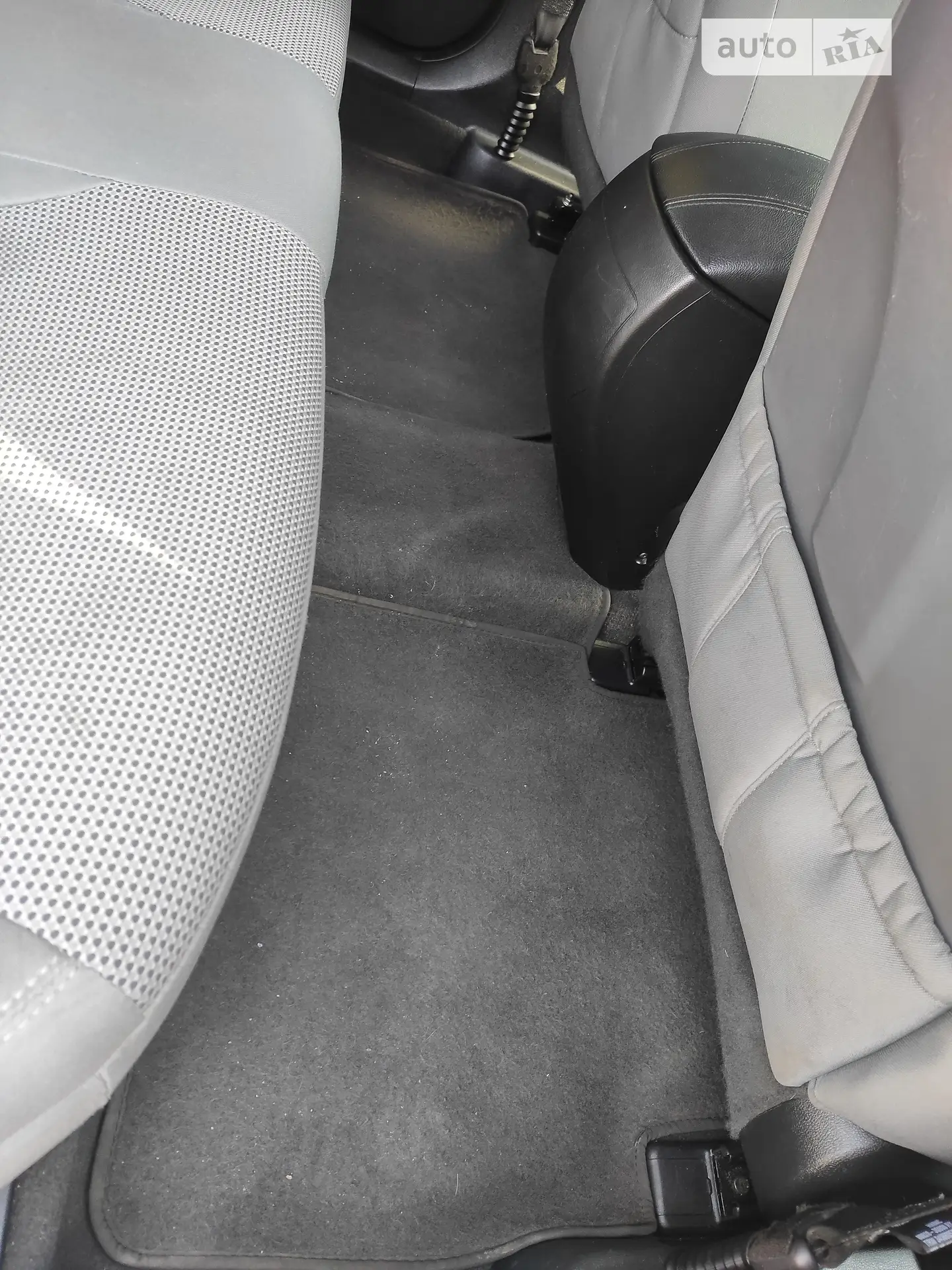 2013 Hyundai Sonata - мініатюра 17