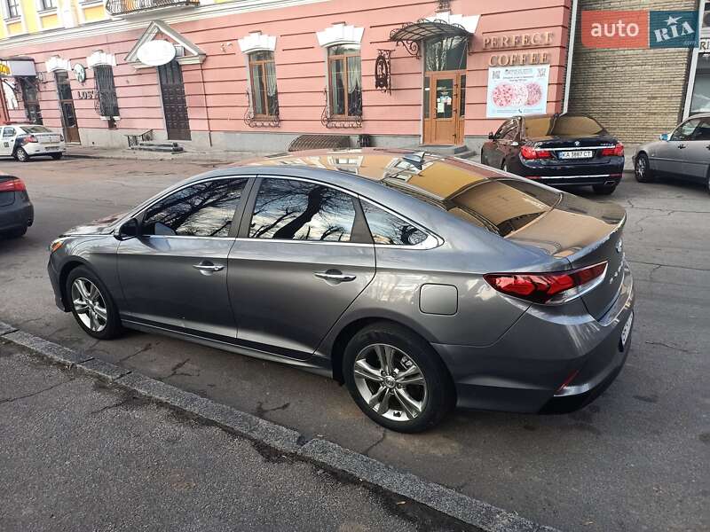 Седан Hyundai Sonata 2017 в Житомире