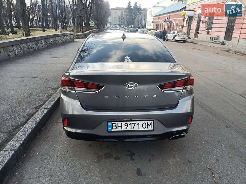 Седан Hyundai Sonata 2017 в Житомире