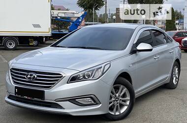 Седан Hyundai Sonata 2016 в Киеве