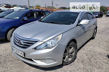 Седан Hyundai Sonata 2013 в Ровно