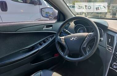 Седан Hyundai Sonata 2013 в Ровно