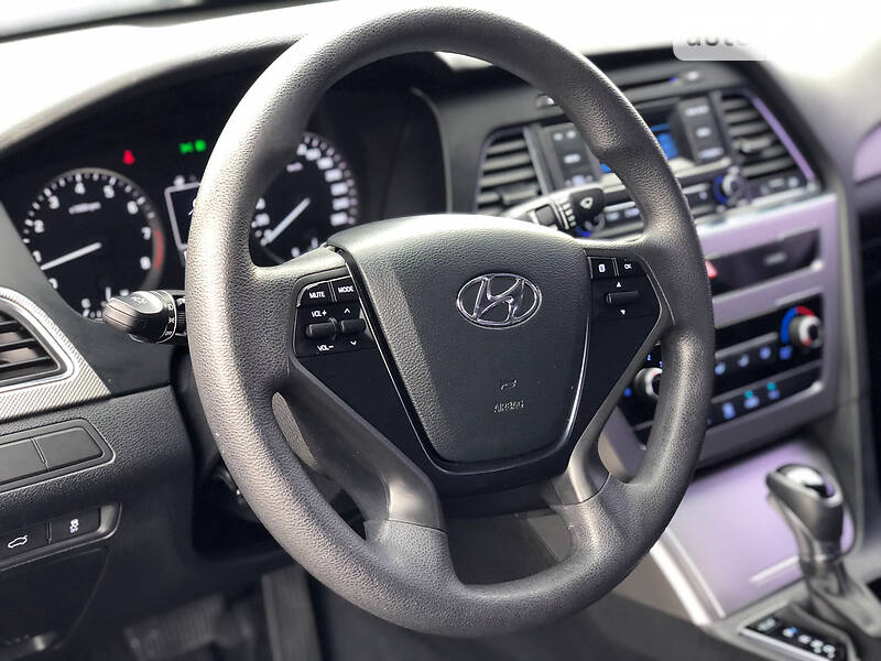 Седан Hyundai Sonata 2015 в Киеве