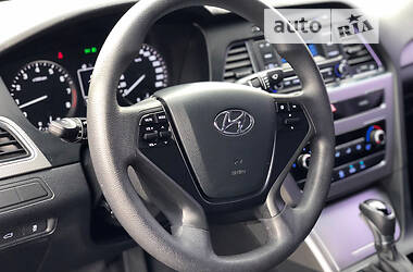 Седан Hyundai Sonata 2015 в 