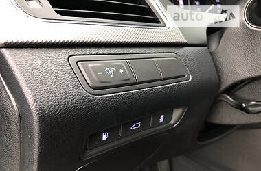 Седан Hyundai Sonata 2015 в 