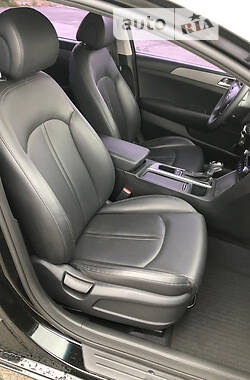Седан Hyundai Sonata 2015 в 