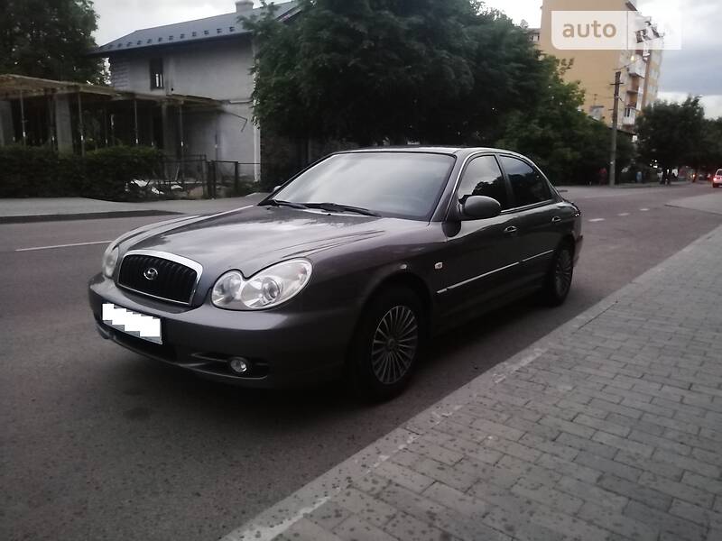 Hyundai Sonata
