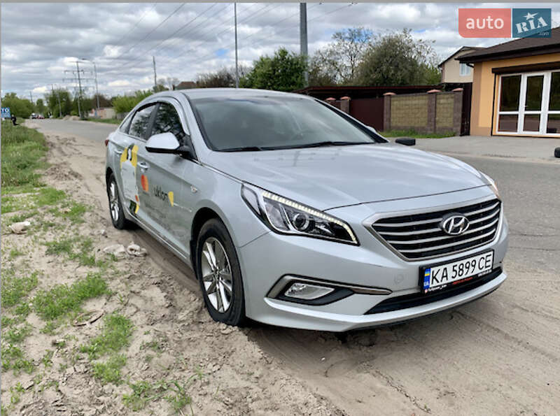 Седан Hyundai Sonata 2016 в Киеве