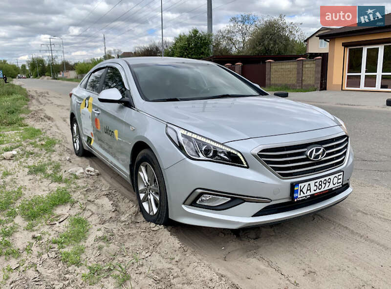 Седан Hyundai Sonata 2016 в Киеве
