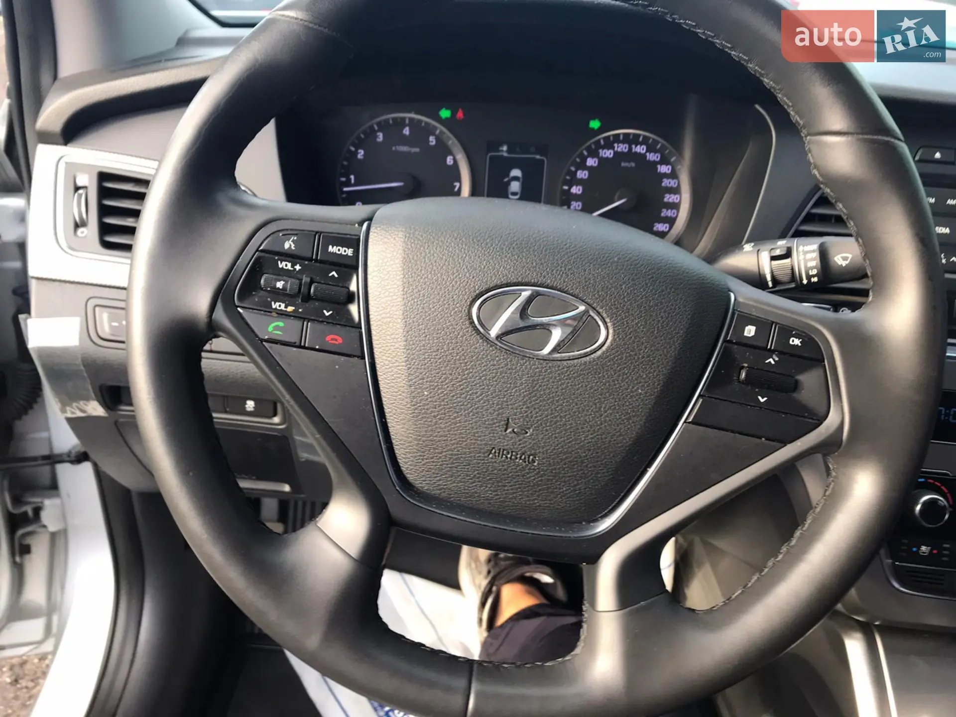 2016 Hyundai Sonata - мініатюра 5