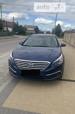 Седан Hyundai Sonata 2016 в Ровно