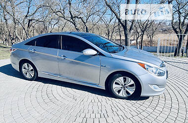 Седан Hyundai Sonata 2013 в Измаиле