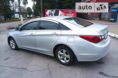 Седан Hyundai Sonata 2014 в Прилуках