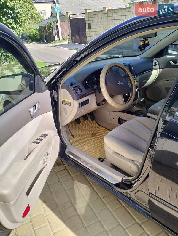 Седан Hyundai Sonata 2005 в Одессе