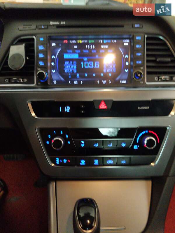 Седан Hyundai Sonata 2015 в Болграде фото 3 Седан Hyundai Sonata 2015 в Болграде