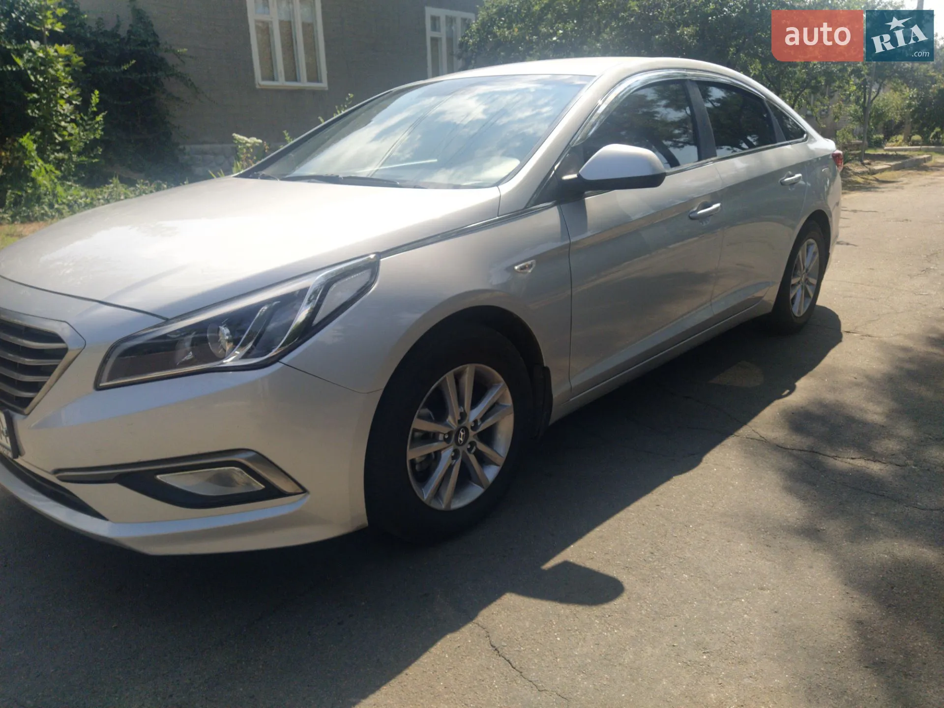 2015 Hyundai Sonata - мініатюра 16