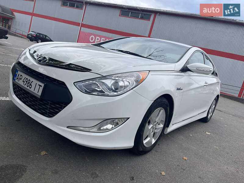 Седан Hyundai Sonata 2012 в 