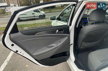 Седан Hyundai Sonata 2012 в 