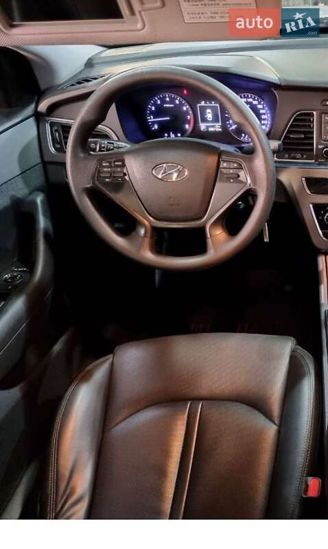 Седан Hyundai Sonata 2015 в Рахове
