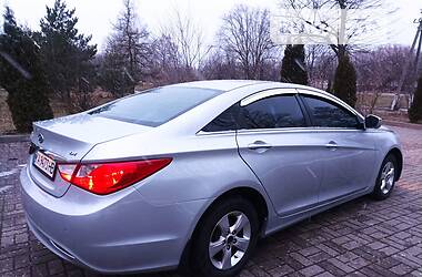 Седан Hyundai Sonata 2014 в Прилуках